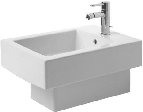 Vero bidet wiszący z przelewem, z otworem z półką na baterię 370 x 540 mm biały