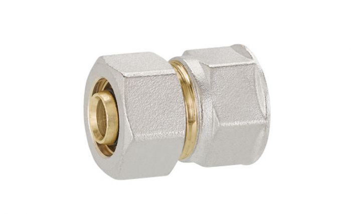 Złączka skręcana GW 20 mm x 1/2"