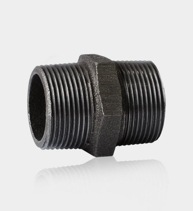 Nypel gwintowany stalowy czarny 1" N8