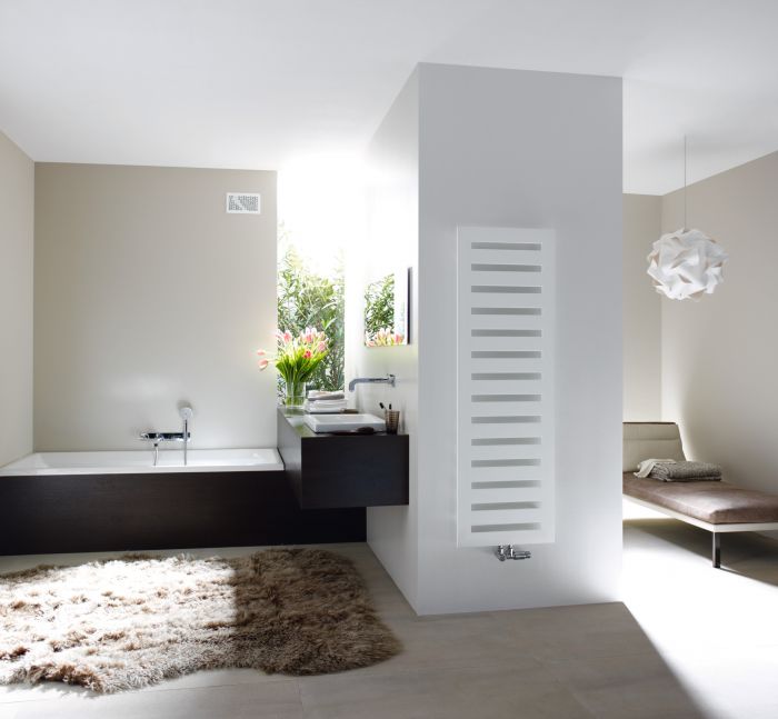 Grzejnik łazienkowy Metropolitan Spa MET 120-040 1225 x 400 mm 474 W przyłącze środkowe 50 mm RAL 9016 - Traffic White