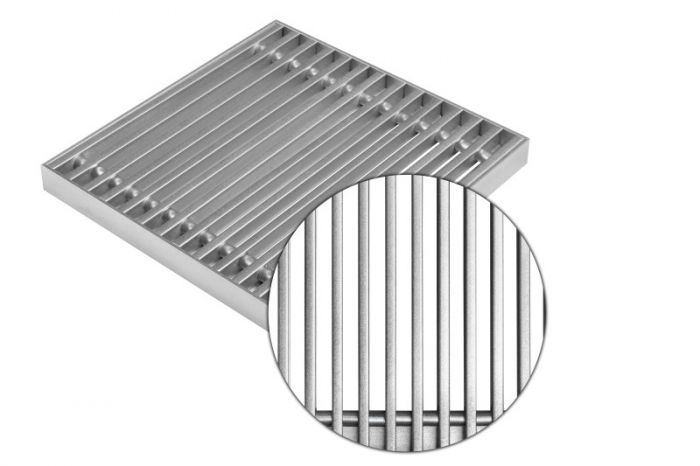 Podest do grzejnika kanałowego AluRoll 100 x 2750 x 300 mm aluminium