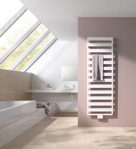 Grzejnik łazienkowy Casteo 419 W 986x 600 x 30 mm RAL 9016 biały przyłącze dolne 50 mm środkowe | CTN1M1000602XXK