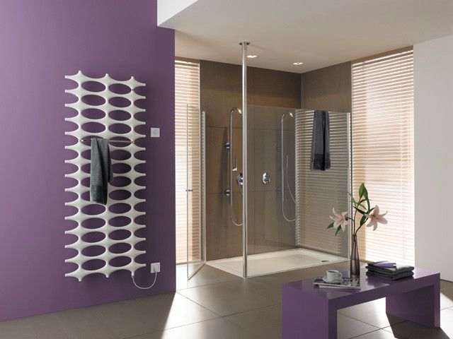 Grzejnik łazienkowy Ideos-E 600 W 1526x 508 x 37 mm RAL 9016 biały przyłącze dolne | IDE101500502EXK