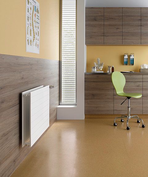 Grzejnik płytowy higieniczny therm-x2 Line-V typ 20 777 W 505 x 1205 x 102 mm RAL 9016 biały przyłącze dolne lewe | PLV200501201L1K