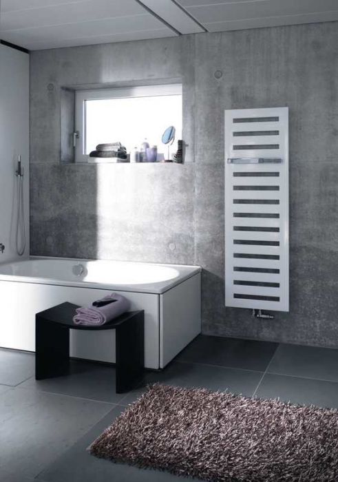 Grzejnik łazienkowy Metropolitan Bar MEP-150-050 730 W 1540x 500 x 39 mm RAL 9016 traffic white przyłącze S012 | MEP150050RAL9016
